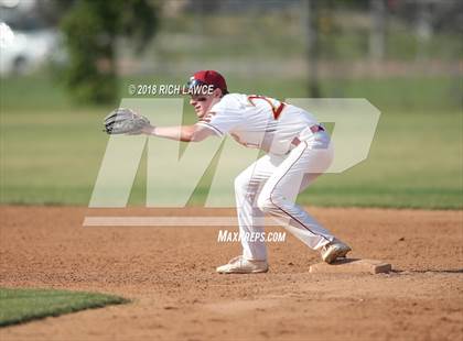 Thumbnail 3 in El Modena @ Esperanza photogallery.