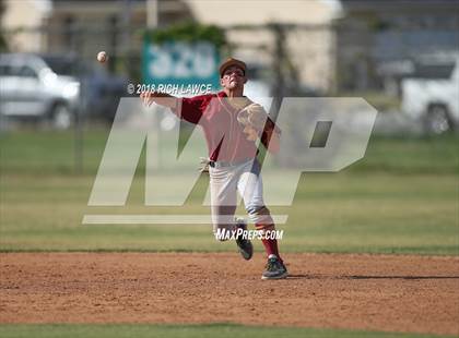Thumbnail 3 in El Modena @ Esperanza photogallery.