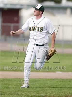 Thumbnail 2 in Beyer @ Davis photogallery.