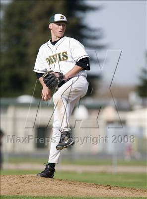 Thumbnail 2 in Beyer @ Davis photogallery.