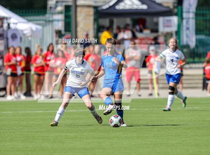 Thumbnail 3 in Duchesne vs. St. Vincent (MSHSAA Class 1 Championship) photogallery.