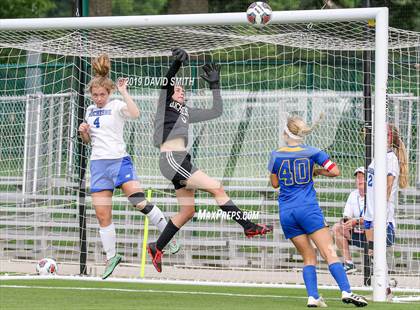 Thumbnail 1 in Duchesne vs. St. Vincent (MSHSAA Class 1 Championship) photogallery.
