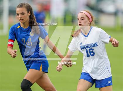 Thumbnail 1 in Duchesne vs. St. Vincent (MSHSAA Class 1 Championship) photogallery.