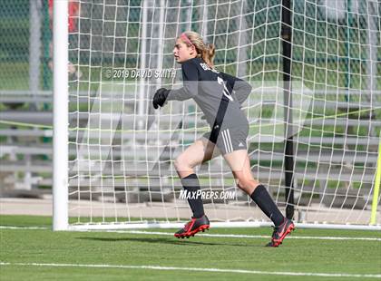 Thumbnail 3 in Duchesne vs. St. Vincent (MSHSAA Class 1 Championship) photogallery.