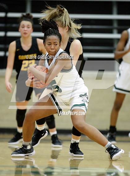 Thumbnail 3 in Amarillo vs Lake Ridge photogallery.