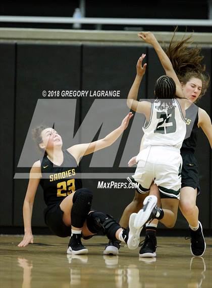 Thumbnail 1 in Amarillo vs Lake Ridge photogallery.