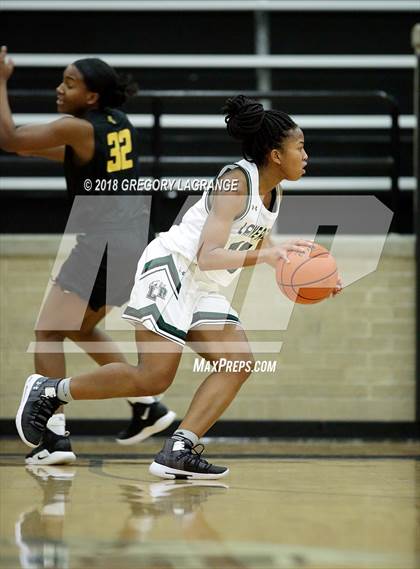 Thumbnail 2 in Amarillo vs Lake Ridge photogallery.