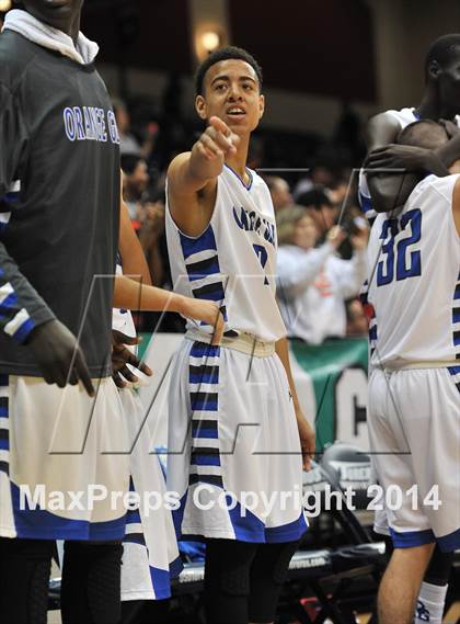 Thumbnail 1 in Tri-City Christian vs. Orange Glen (CIF SDS D4 Final) photogallery.