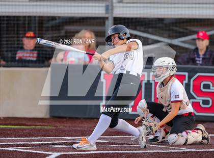 Thumbnail 1 in Westmoore @ Mustang photogallery.