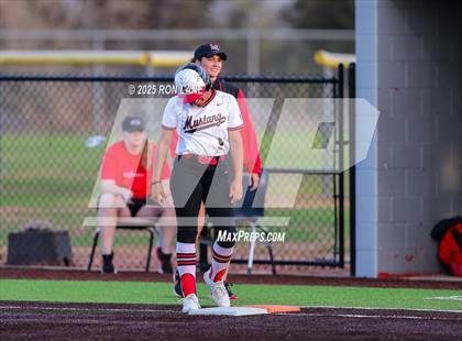 Thumbnail 1 in Westmoore @ Mustang photogallery.
