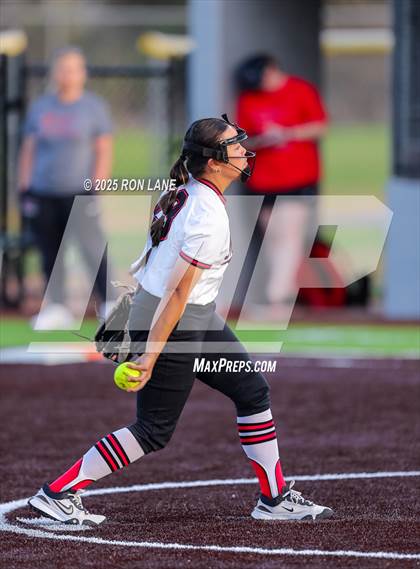 Thumbnail 2 in Westmoore @ Mustang photogallery.