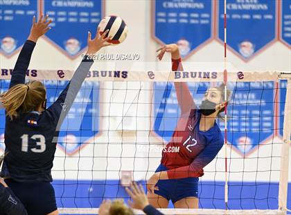 Thumbnail 1 in Valor Christian @ Cherry Creek (CHSAA 5A Region 5) photogallery.