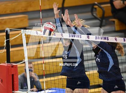 Thumbnail 2 in Valor Christian @ Cherry Creek (CHSAA 5A Region 5) photogallery.