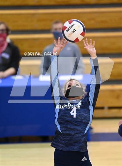 Thumbnail 3 in Valor Christian @ Cherry Creek (CHSAA 5A Region 5) photogallery.