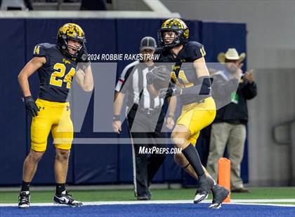 Thumbnail 2 in Paradise vs. Malakoff (UIL 3A D1 Semifinal) photogallery.