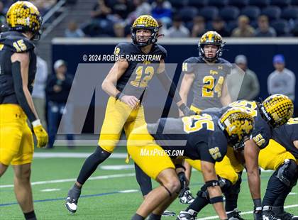 Thumbnail 1 in Paradise vs. Malakoff (UIL 3A D1 Semifinal) photogallery.