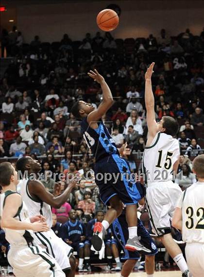 Thumbnail 1 in Bishop Manogue vs. Canyon Springs (NIAA D4A Final) photogallery.