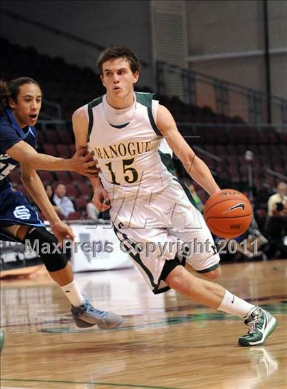 Thumbnail 2 in Bishop Manogue vs. Canyon Springs (NIAA D4A Final) photogallery.