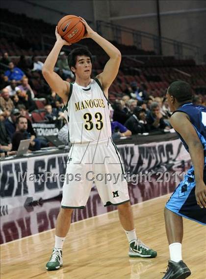 Thumbnail 2 in Bishop Manogue vs. Canyon Springs (NIAA D4A Final) photogallery.