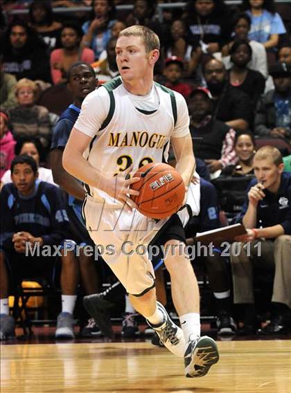 Thumbnail 3 in Bishop Manogue vs. Canyon Springs (NIAA D4A Final) photogallery.