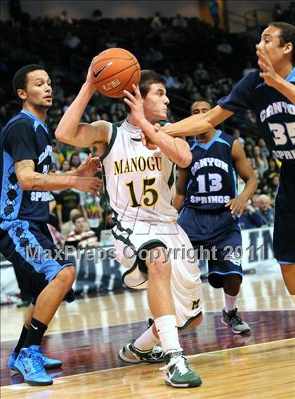 Thumbnail 3 in Bishop Manogue vs. Canyon Springs (NIAA D4A Final) photogallery.
