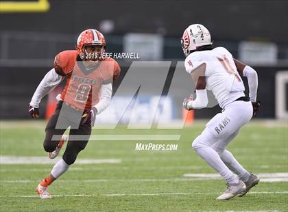 Thumbnail 1 in Mansfield Senior vs. Trotwood-Madison (OHSAA D3 Final)  photogallery.
