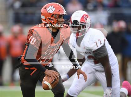 Thumbnail 1 in Mansfield Senior vs. Trotwood-Madison (OHSAA D3 Final)  photogallery.