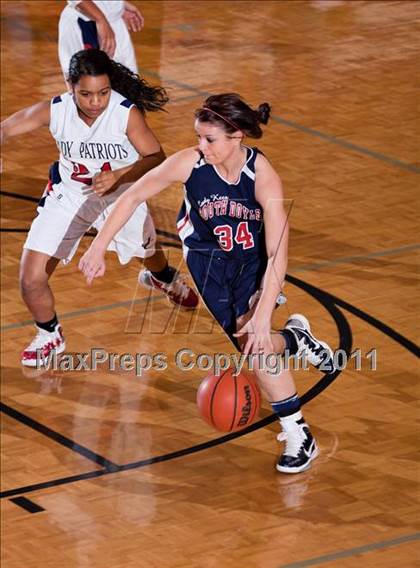 Thumbnail 1 in South Doyle vs Jefferson County (2-AAA District Playoff) photogallery.