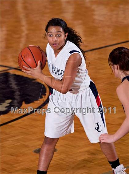 Thumbnail 1 in South Doyle vs Jefferson County (2-AAA District Playoff) photogallery.