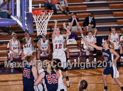 Thumbnail 1 in South Doyle vs Jefferson County (2-AAA District Playoff) photogallery.
