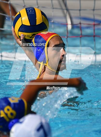 Thumbnail 1 in El Rancho @ Charter Oak photogallery.