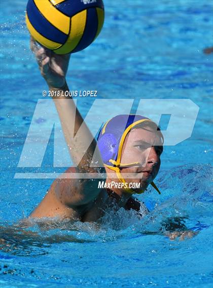 Thumbnail 3 in El Rancho @ Charter Oak photogallery.