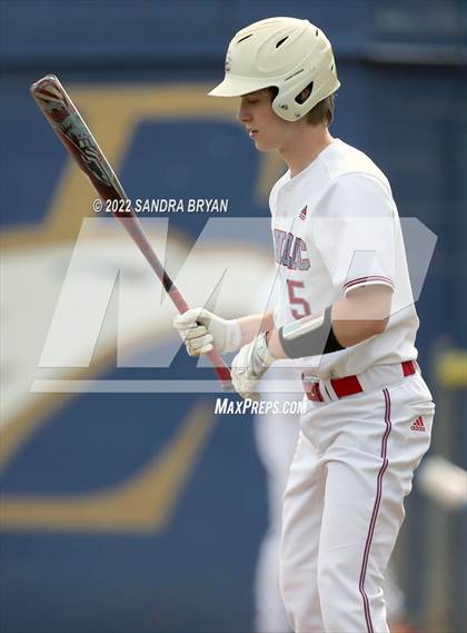 Thumbnail 1 in Charlotte Catholic vs. Providence Day photogallery.