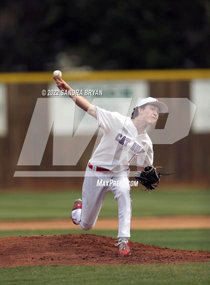 Thumbnail 3 in Charlotte Catholic vs. Providence Day photogallery.