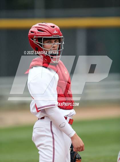 Thumbnail 3 in Charlotte Catholic vs. Providence Day photogallery.