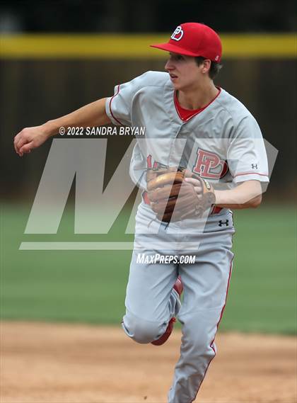 Thumbnail 3 in Charlotte Catholic vs. Providence Day photogallery.