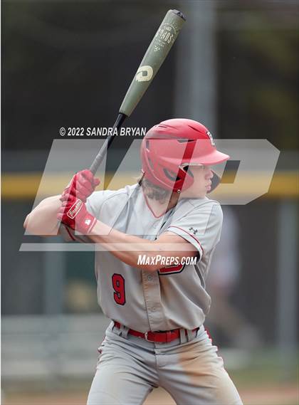 Thumbnail 3 in Charlotte Catholic vs. Providence Day photogallery.