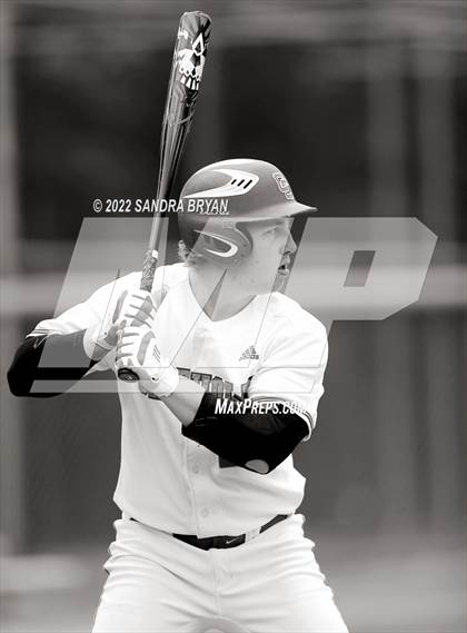 Thumbnail 3 in Charlotte Catholic vs. Providence Day photogallery.