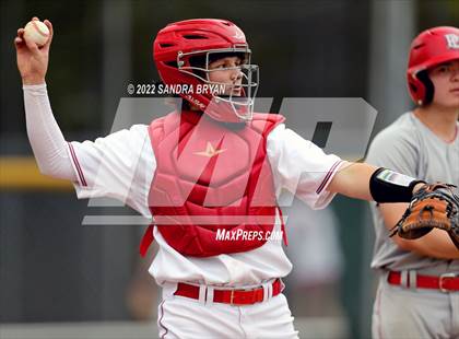 Thumbnail 3 in Charlotte Catholic vs. Providence Day photogallery.