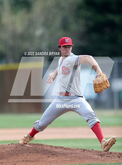Thumbnail 2 in Charlotte Catholic vs. Providence Day photogallery.