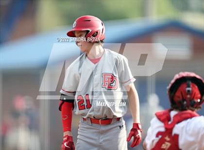 Thumbnail 3 in Charlotte Catholic vs. Providence Day photogallery.