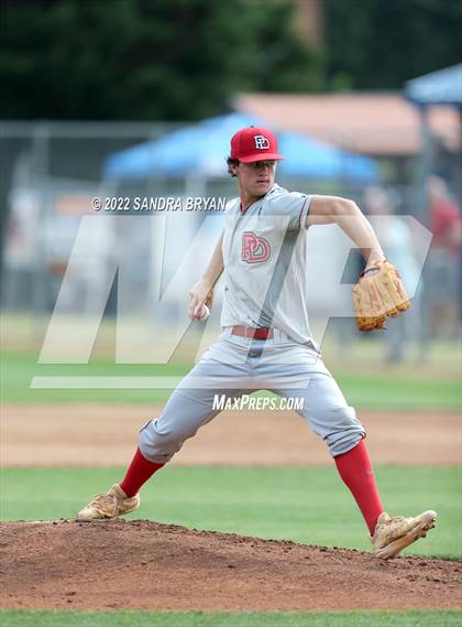 Thumbnail 2 in Charlotte Catholic vs. Providence Day photogallery.