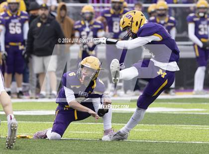 Thumbnail 2 in Monticello vs Tolono Unity (IHSA 3A State Semifinal) photogallery.