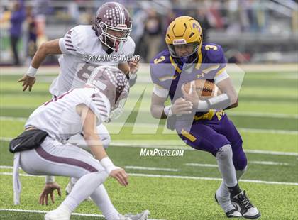 Thumbnail 3 in Monticello vs Tolono Unity (IHSA 3A State Semifinal) photogallery.
