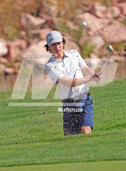 Thumbnail 2 in CHSAA 4A State Championship - Day 2 photogallery.