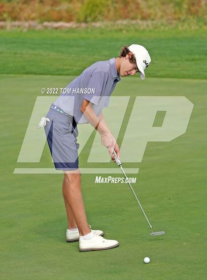 Thumbnail 3 in CHSAA 4A State Championship - Day 2 photogallery.