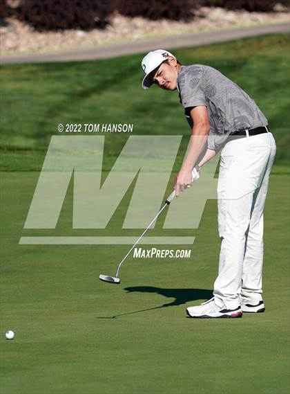 Thumbnail 2 in CHSAA 4A State Championship - Day 2 photogallery.