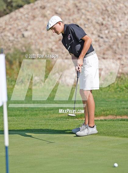 Thumbnail 3 in CHSAA 4A State Championship - Day 2 photogallery.