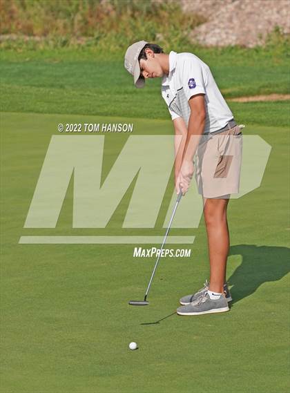 Thumbnail 2 in CHSAA 4A State Championship - Day 2 photogallery.