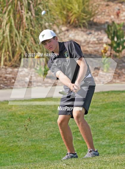 Thumbnail 2 in CHSAA 4A State Championship - Day 2 photogallery.
